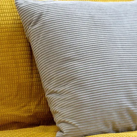 Comfortable With Balcony Remote Working Near A Nature Reserve By Renters Katowice