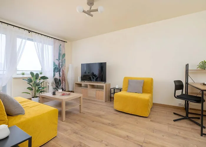 Comfortable With Balcony Remote Work Near A Nature Reserve By Renters 公寓 卡托维兹