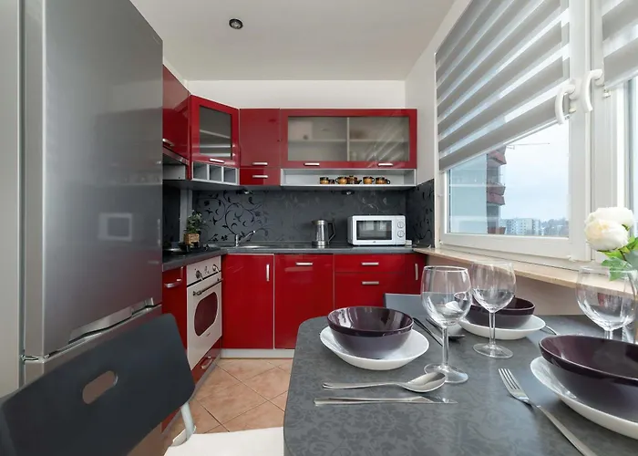 Apartmán Comfortable With Balcony Remote Work Near A Nature Reserve By Renters Katovice