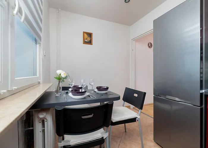 Comfortable With Balcony Remote Work Near A Nature Reserve By Renters * Katovice